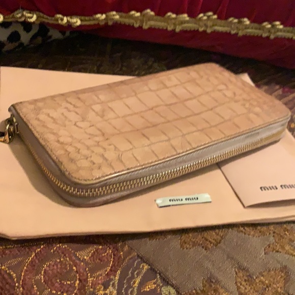 Authentic Miu Miu zip around long wallet - Picture 8 of 14